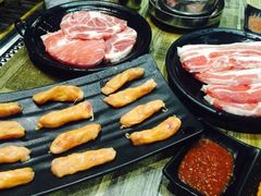 -哈哈碳都·牛肋条无限自助烤肉(台江万达店)