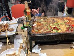 重庆万州烤鱼-宝记烧烤·碳锅羊肉·羊蝎子火锅·夜食社(文体路创始店)
