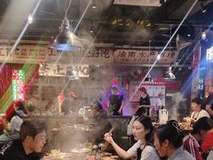 -萍姐火锅·公路夜市(武汉首店)