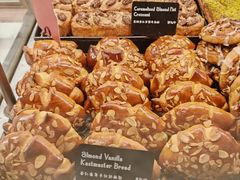 -BUTTERFUL&CREAMOROUS 黄油与面包(西单大悦城店)