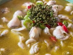 -重庆鸡公煲·青锅花椒鱼(牡丹江路店)