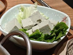 -野山舂·贵州现舂酸汤火锅(鸿通城店)