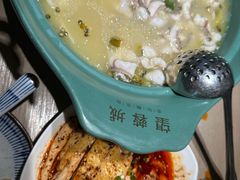 -望蓉城·古法酸菜鱼·川小馆(金桥国际店)