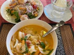 -Cafe de Thaan Aoan