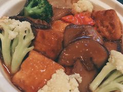 自制手工滑豆腐煲-T館·花园艺术餐厅