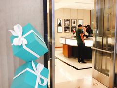 -Tiffany & Co.蒂芙尼
(杭州大厦店)