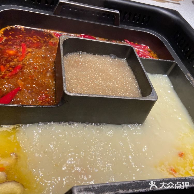 融创茂的海洋世界玩好，都下午2点了