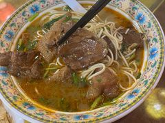 -金杨拉面王小吃面馆·牛三宝面·红烧牛肉粉