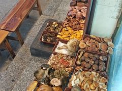 -草墩罗非鱼庄•野生菌•腊排骨(七星街上段店)