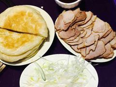 -李连贵酒家熏肉大饼(昆明街店)