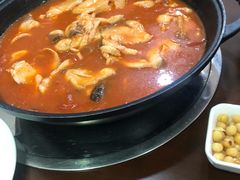 -盛宏鑫·四川鲜鱼馆(一元路店)