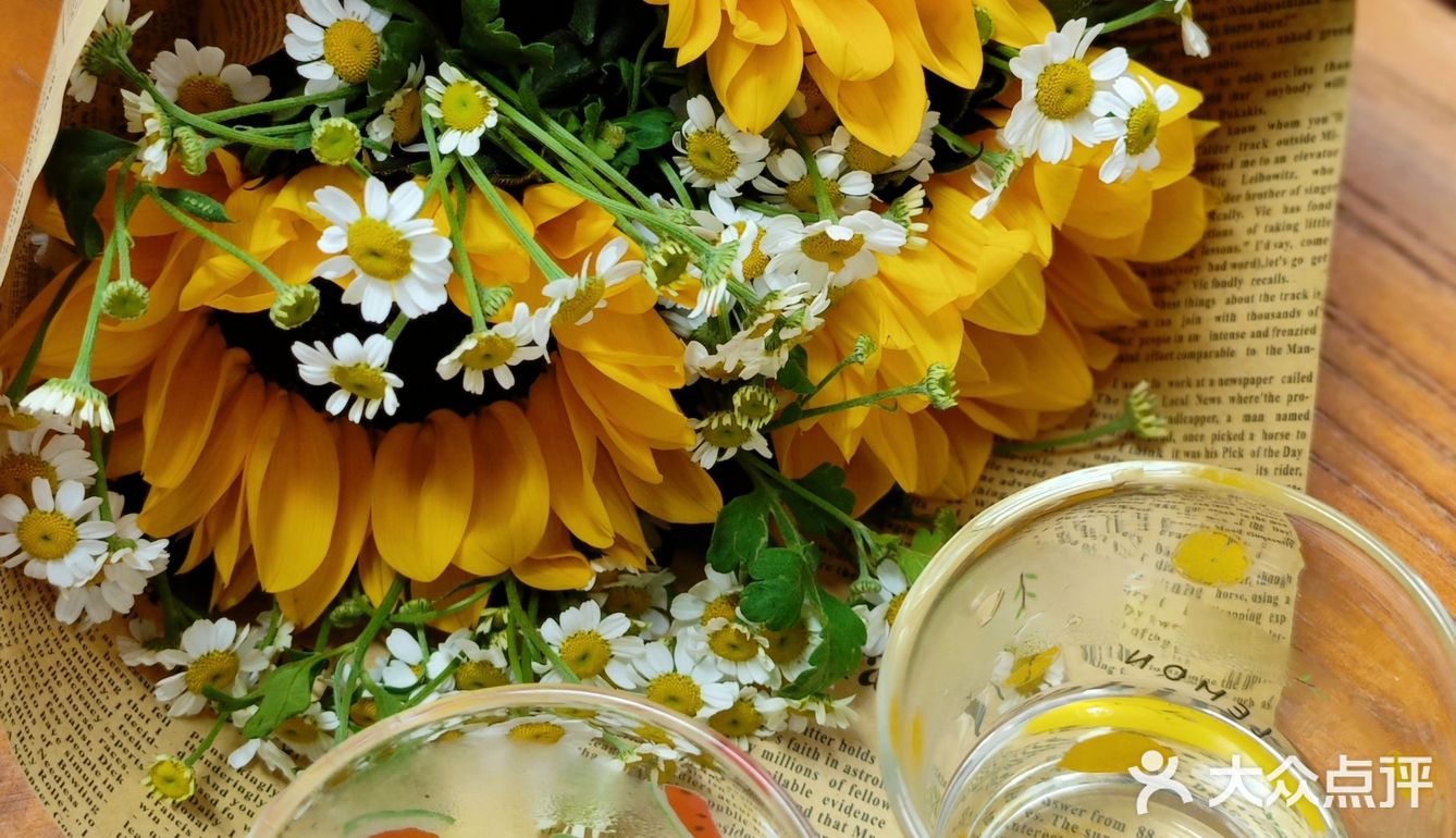 今日6杯☕| 升咖啡独立🌻，全场买一送一啦！