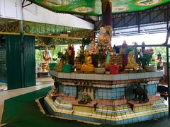 -ခြောက်ထပ်ကြီးရွှေသာလျောင်းဘုရားကြီး