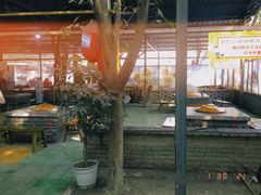 大堂-大榕树柴火鸡•别院小厨(新都店)