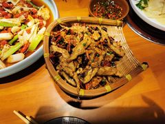 五味香草兔-厨道重庆菜馆(鸳鸯店)