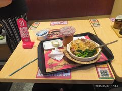 -华记煲仔华·煲仔饭(市桥易发店)