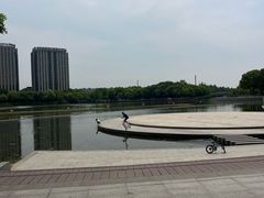 -南翔镇银翔湖公园