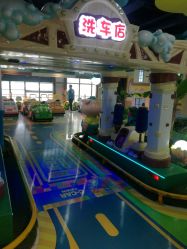 -纽西卡汽车小镇(大悦城店)