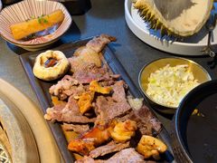 -铭牛烧肉·和牛海鲜自助(高新月牙湖店)
