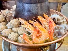 正宗山海关浑锅-正宗山海关浑锅·海鲜荤锅(古城总店)