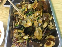 -马路牙子地桌烤肉(工体店)