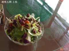 糖粒未化开的大拌菜-清华大学-观畴园餐厅