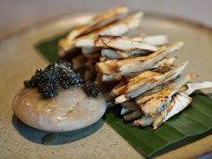 烤鲜鸡枞配鱼子酱-半山腰·云南菜(侨福芳草地店)