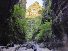 -百里峡七彩艺术小镇