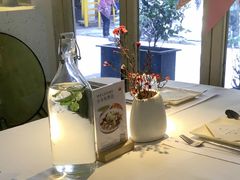 -春树下·树屋花房西餐厅(罍街AS1980店)