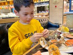 -川骄海鲜自助(王府井奥莱UP TOWN店原世界之花店)