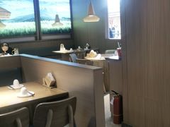 靠窗位-米一仙·成都小碗菜(东万达店)