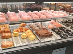 -好利来(上海虹桥新天地Lab主题店)