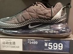 -NIKE上海青浦优选体验店
