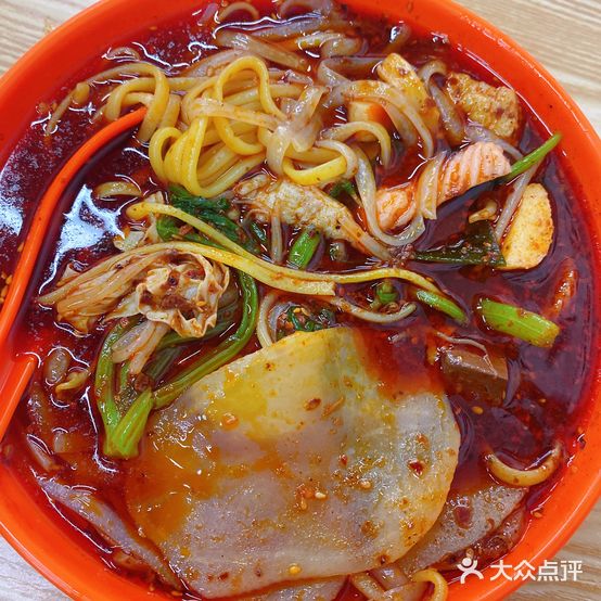 东北麻辣烫过桥米线炸串(崇文路店)