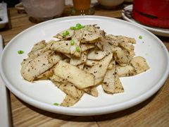 松露酱炒笋尖-小大董·烤鸭(凤凰汇店)