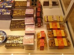 零售区-好利来(靖江路店)