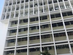 -香港大学