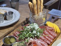 -靡瑅miti西式融合餐吧(星海湾水岸风情街店)