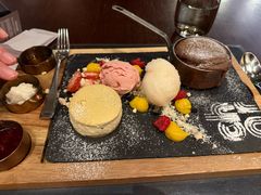 巧克力熔岩蛋糕-恰餐厅及酒吧 CHAR Bar & Grill (北京丽都皇冠假日店)