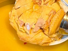 -鲜入唯煮·港式海鲜牛肉火锅(金宝街店)