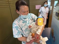 -涵禧月精致月子中心