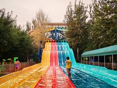 -欢乐水魔方水世界