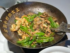 -费大厨辣椒炒肉(高铁吾悦广场店)