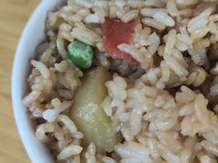-有红鸡毛店·砂锅菜(抚琴夜市店)