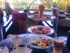 -三亚湾海居铂尔曼度假酒店