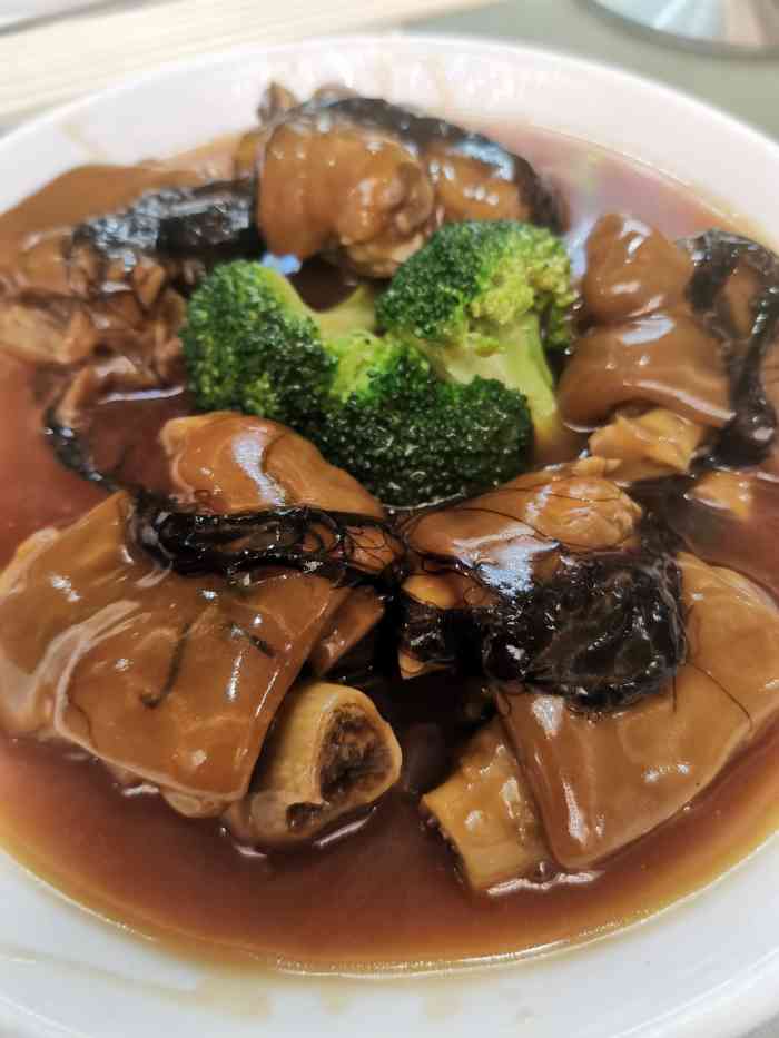 粤港潮楼-"这次订了个厅,在鸿星食饭不是食味道是食环.