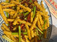 -霄汉牛三鲜湖北砂锅菜(万松园2店)