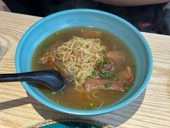-滋味满屋美食坊(上海街店)
