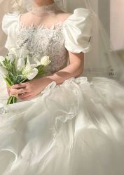 -艾米丽婚纱礼服