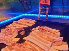 -阪尚皇·原切牛排·烤肉火锅自助(北京路店)